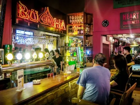 TP HCM: Tìm kiếm khẩn cấp khách hàng từng đến quán bar Budha ở quận 2