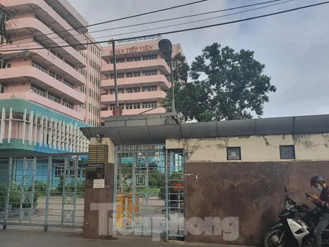 Công an TP.HCM khởi tố nam tiếp viên Vietnam Airlines làm lây lan dịch COVID-19