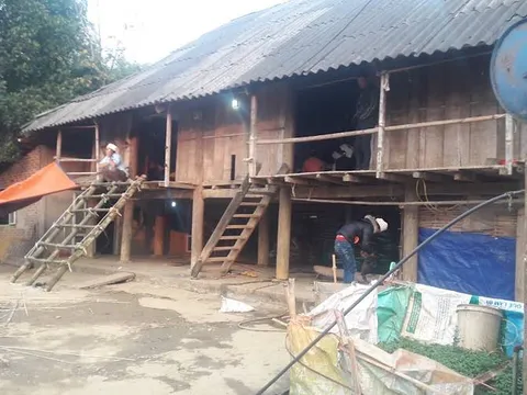 Lai Châu: Thảm án kinh hoàng con trai chém chết bố mẹ rồi tự tử