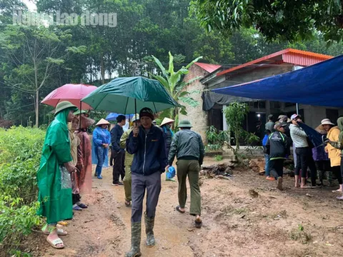 Phát hiện 3 bố con tử vong trên giường ở Phú Thọ