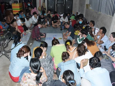 Triệt phá tụ điểm đánh bạc ở Bến Tre, thu giữ hơn 1 tỷ đồng