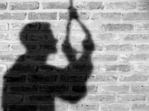 Cựu Phó Công an xã treo cổ chết trong trụ sở