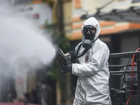 Nhân viên an ninh Cảng hàng không Vân Đồn nhiễm COVID-19 từng đi những đâu?