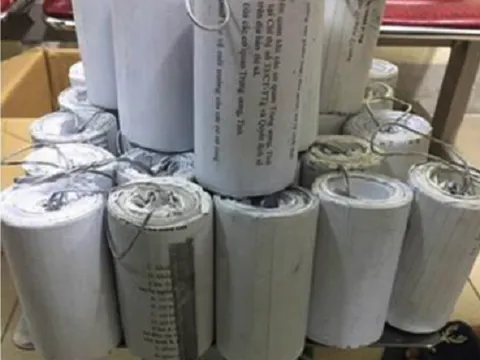 Nghệ An: Nam sinh lớp 8 tử vong do nổ pháo tự chế