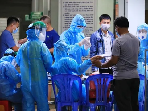 Thêm 2 ca nghi nhiễm COVID-19, là nhân viên sân bay Tân Sơn Nhất