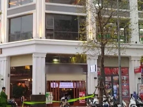 Hà Nội: Nam thanh niên rơi từ tầng 5 quán cà phê xuống đất tử vong