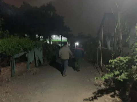 Nam thanh niên tử vong trong phòng trọ với sợi dây điện quấn quanh người