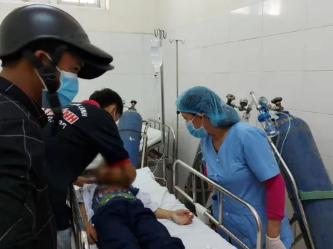 Mua đồ chơi 'lạ', hơn 30 học sinh tiểu học phải nhập viện: Sở GD&ĐT TP.Đà Nẵng nói gì?