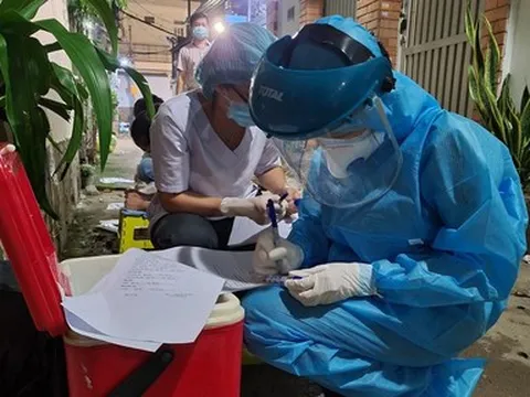 Phát hiện chùm lây nhiễm COVID-19 ở TP.HCM, có 25 người dương tính với SARS-CoV-2