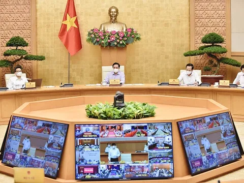 Thủ tướng Phạm Minh Chính triệu tập hội nghị trực tuyến toàn quốc ‘chống dịch như chống giặc’