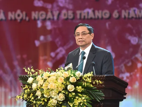 Thủ tướng Phạm Minh Chính: Trân trọng mọi đóng góp, huy động mọi nguồn lực để sớm có vaccine cho nhân dân