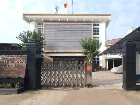 Khởi tố một cán bộ Cảng vụ hàng hải Cần Thơ liên quan đường dây xăng giả