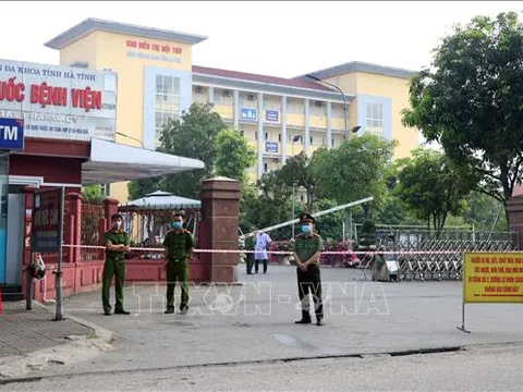 Phong tỏa Bệnh viện Đa khoa tỉnh Hà Tĩnh vì liên quan đến 1 ca mắc COVID-19