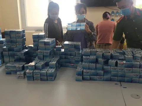 Triệt phá đường dây sản xuất mỹ phẩm giả tại Hà Nội