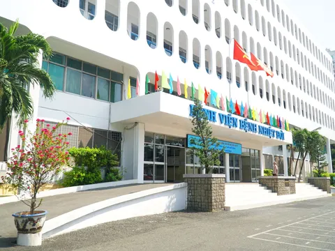 53 nhân viên Bệnh viện Bệnh Nhiệt đới TP Hồ Chí Minh dương tính với SARS-CoV-2