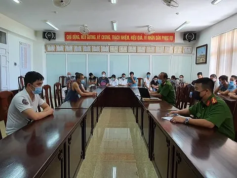 Triệt phá đường dây cá độ bóng đá 20 tỷ, bắt giữ 18 đối tượng