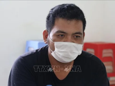 Bắt quả tang 2 đối tượng mua bán, vận chuyển gần 3.000 bao thuốc lá lậu