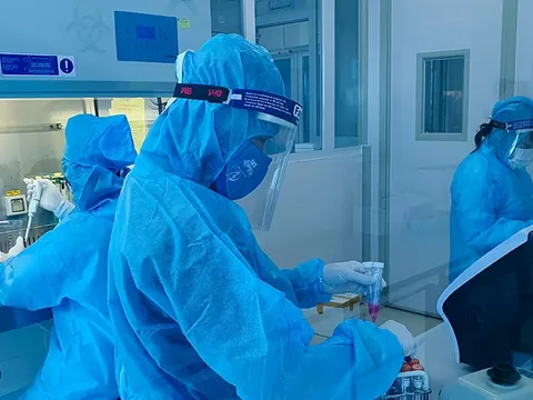 3 trường hợp F1 cùng một gia đình dương tính với SARS-CoV-2