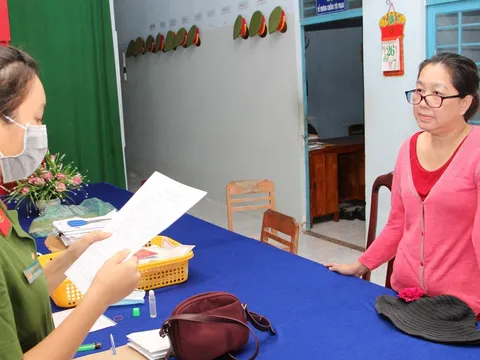 'Bà trùm' cầm đầu đường dây buôn lậu 51kg vàng bị bắt