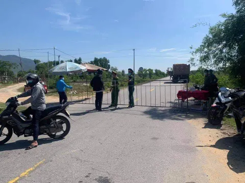 Khởi tố vụ án 'Làm lây lan dịch bệnh truyền nhiễm gây nguy hiểm cho người' ở Thừa Thiên-Huế