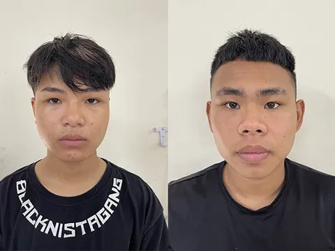 Cô gái trẻ bị tống tiền vì lộ clip nóng khi đi sửa điện thoại