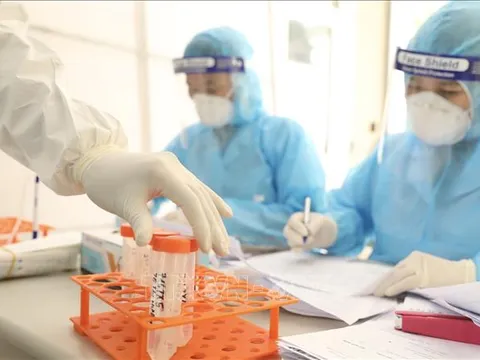 Hà Nội phát hiện thêm 13 ca dương tính mới, 6 ca liên quan đến chung cư Sunshine