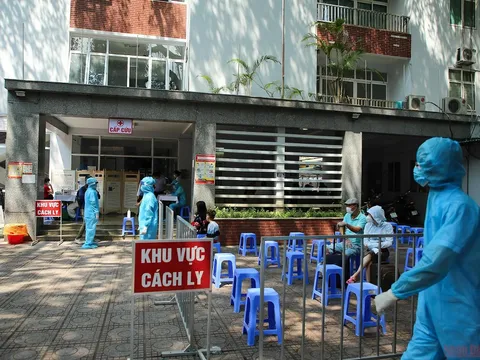 Sáng 27/7, Hà Nội ghi nhận 19 ca dương tính SARS-CoV-2, có 13 ca tại cộng đồng