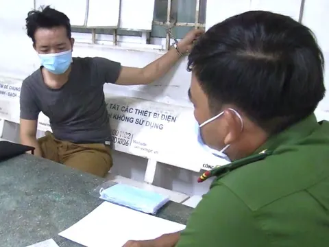 Khởi tố người đàn ông đánh đập dã man bé trai 5 tuổi ở Bình Dương