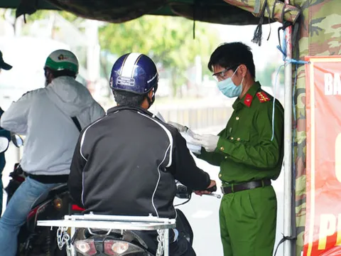 TP.HCM bổ sung danh sách đối tượng được ra đường từ ngày 23/8