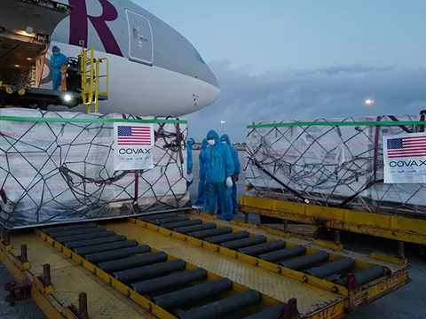 Thủ tướng đề nghị WHO ưu tiên cung cấp vaccine cho Việt Nam nhanh nhất, sớm nhất