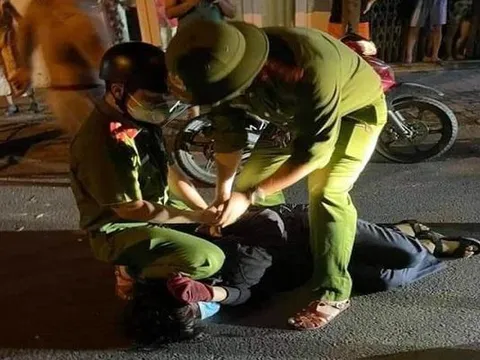 Tạm giữ thiếu niên 14 tuổi dùng dao đâm 2 người bị thương ở Đà Nẵng