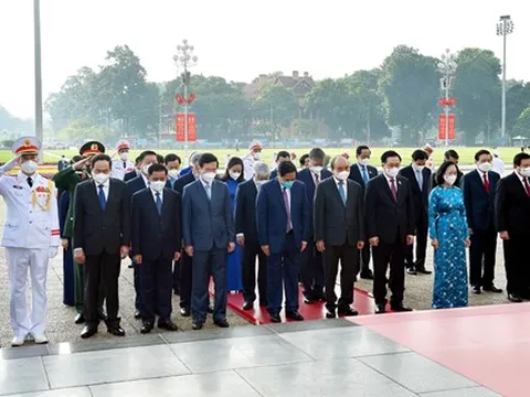 Lãnh đạo Đảng, Nhà nước viếng Chủ tịch Hồ Chí Minh, tưởng nhớ các anh hùng liệt sĩ