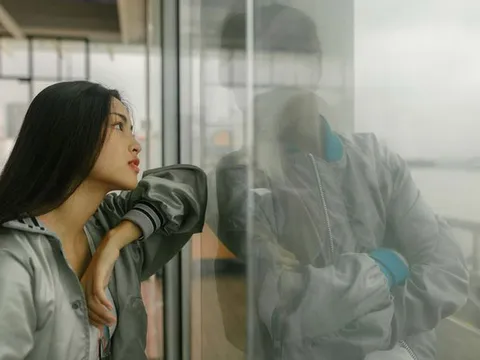 'Trà xanh' chuyên tiếp cận 'chậu đã có hoa', chị em làm cách nào để nhận diện?