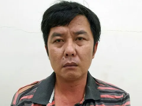 Tạm giữ đối tượng say rượu cầm dao đâm đại úy công an ở Cần Thơ