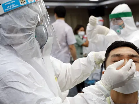 Bộ Y tế: Xét nghiệm COVID-19 bằng test nhanh kháng nguyên hàng tuần cho người làm việc tại các chợ