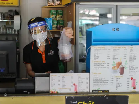 Quận đầu tiên ở TP.HCM xin thí điểm kinh doanh ăn uống tại chỗ từ ngày 10/10