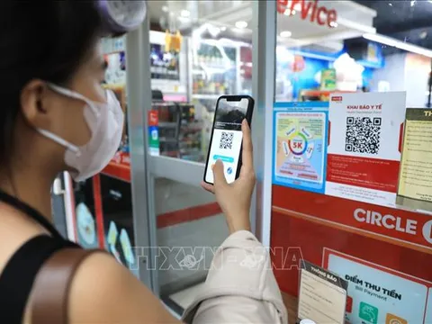 Phối hợp xác thực thông tin tiêm chủng