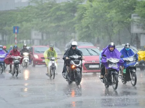 Không khí lạnh lan rộng, gây mưa lớn ở Trung Bộ