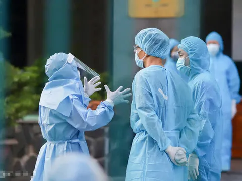 Ngày 22/10, Hà Nội ghi nhận 10 ca mắc COVID-19, có 2 ca cộng đồng