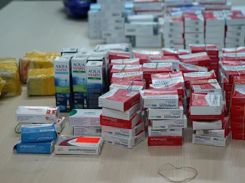 Thu giữ hơn 3.000 viên thuốc điều trị COVID-19 nhập lậu từ Nga vào Việt Nam