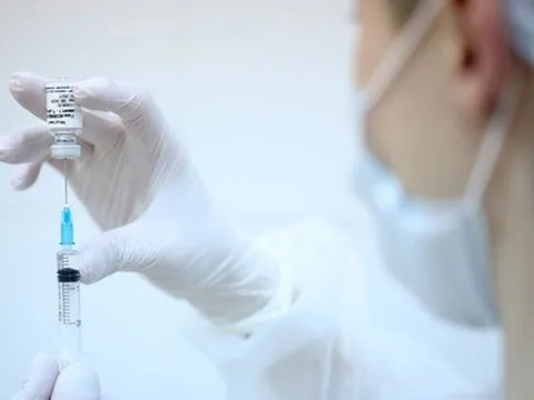 Vụ 18 trẻ ở Quốc Oai bị tiêm nhầm vaccine COVID-19: Bộ Y tế chỉ đạo khẩn