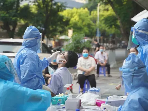 Hà Nội khẩn tìm người tới chợ Đồng Xuân vì liên quan đến ca mắc COVID-19