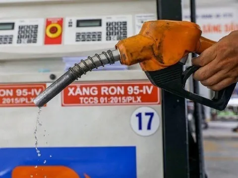 Từ 15h hôm nay, giá xăng dầu đồng loạt giảm mạnh