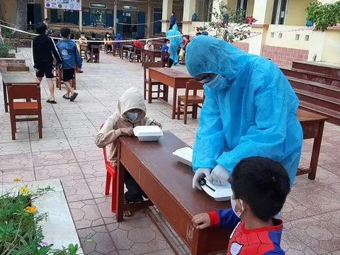 Học sinh tại nhiều địa phương tạm dừng học trực tiếp để phòng dịch COVID-19