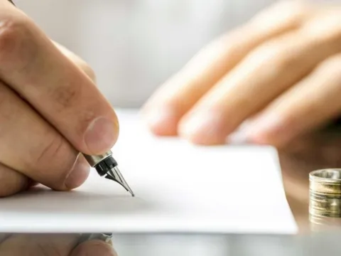 Làm thế nào để tách hộ khẩu sau ly hôn khi vợ/chồng cũ không đồng ý?