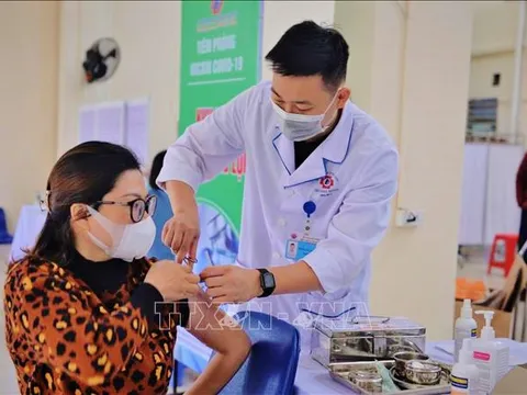 Ngày 21/12, Việt Nam thêm 16.325 ca mắc mới; trong đó có 11.309 ca trong cộng đồng