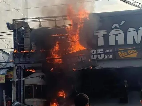 TP.HCM: Cháy lớn ở quán cơm tấm tại TP.Thủ Đức
