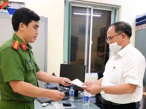 Ông Tất Thành Cang chuẩn bị hầu tòa vụ bán rẻ 9 triệu cổ phần SADECO