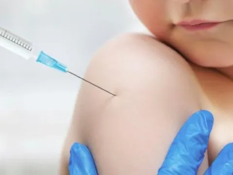 Bộ trưởng Bộ Y tế: Tiêm vaccine phòng COVID-19 cho trẻ 5-11 tuổi từng bước chắc chắn, đảm bảo an toàn tối đa