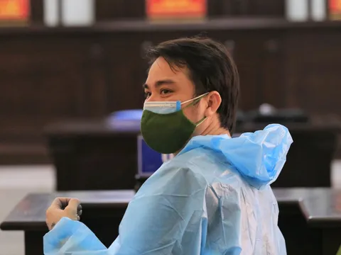 YouTuber Lê Chí Thành lĩnh 2 năm tù vì chống người thi hành công vụ